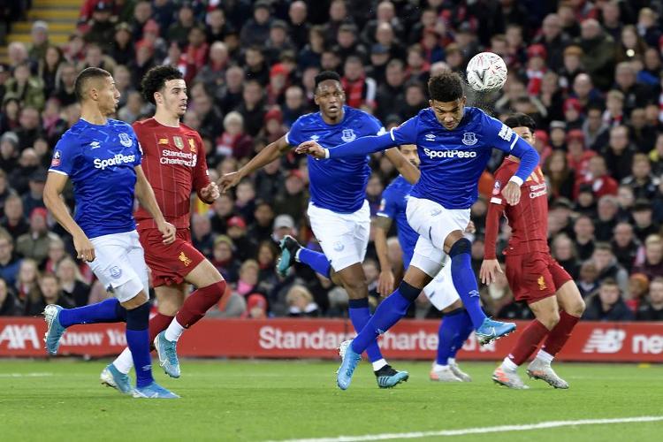 罗马诺：利物浦从未退出对伊萨克的谈判，但取决于纽卡的立场