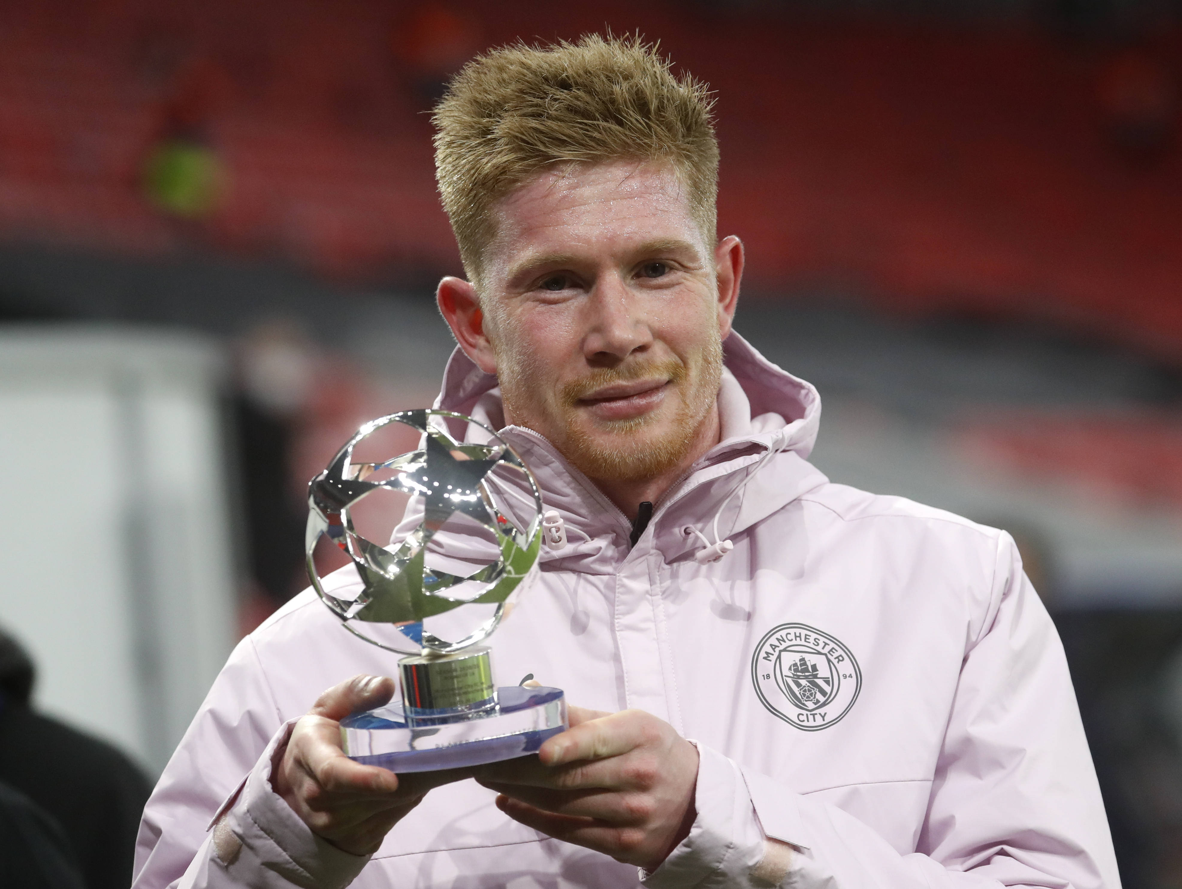 阿斯：维尼修斯希望继续为皇马效力，续约谈判已步入正轨